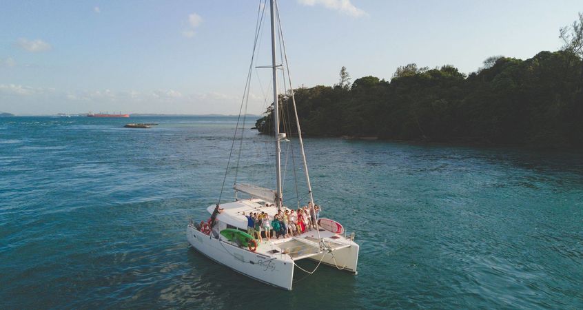 Lagoon 400 S2 | Gracefully