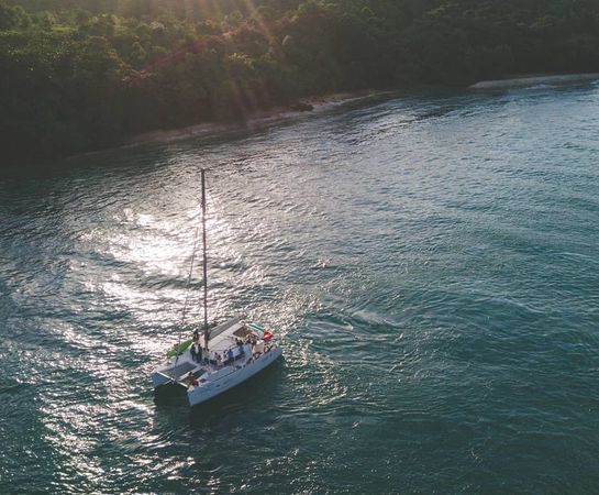 Lagoon 400 S2 | Gracefully