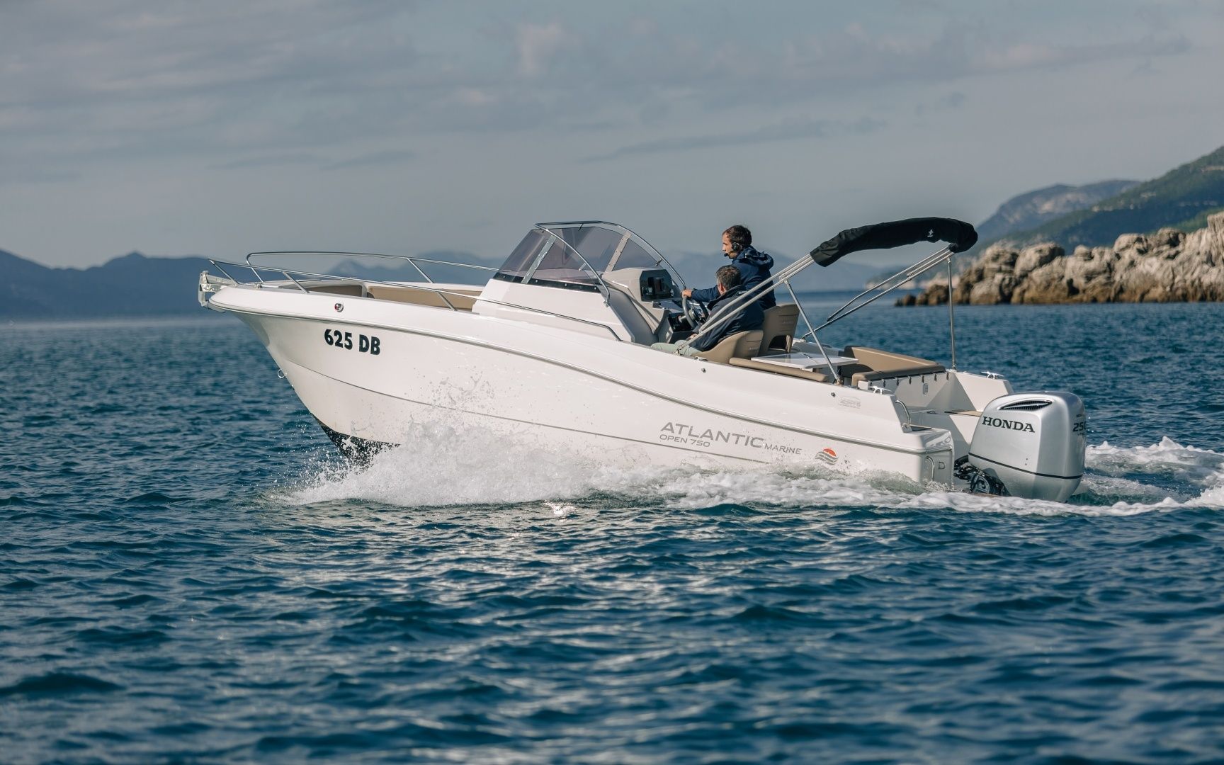 Atlantic Marine 750 | Open