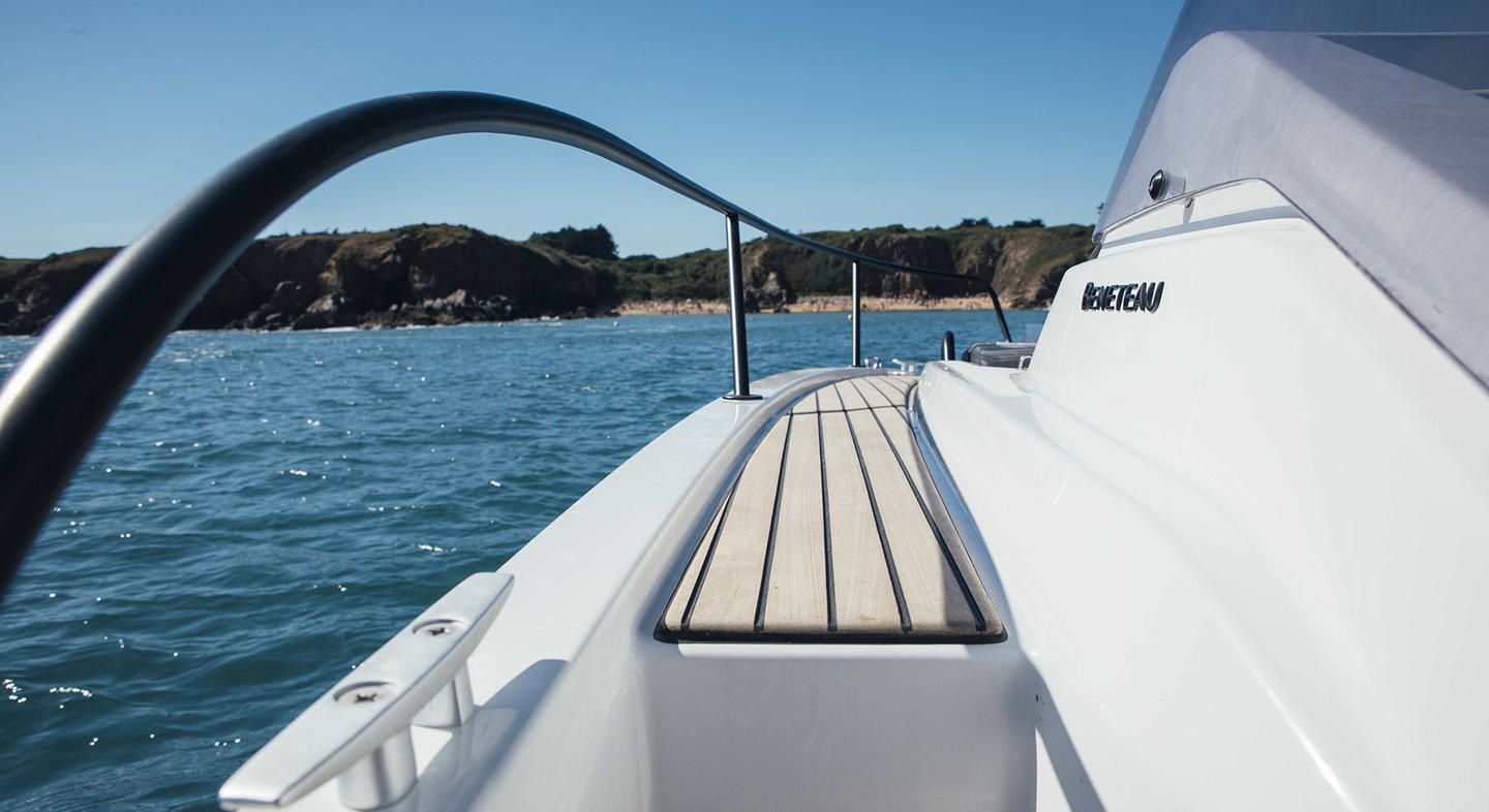 Beneteau Flyer 8 Sundeck | Sundeck