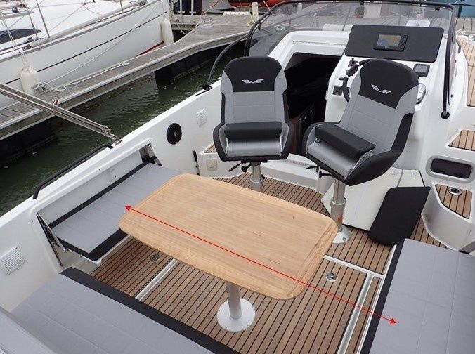 Beneteau Flyer 8 Sundeck | Sundeck