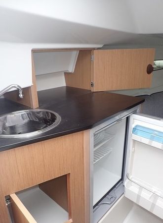 Beneteau Flyer 8 Sundeck | Sundeck