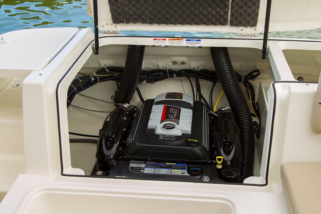 Bayliner 6 | VR6 OB MY2023