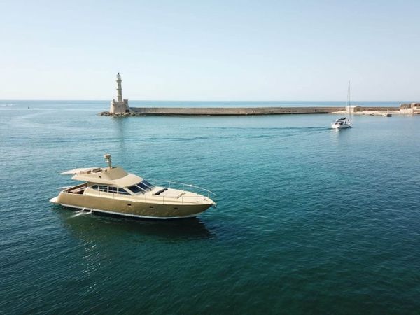 Dufin 57 | Lady Roula