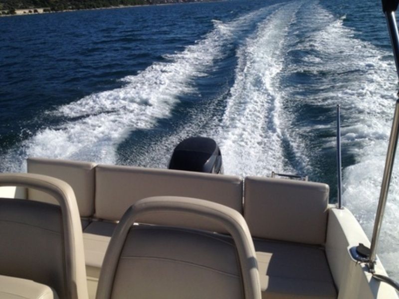 Quicksilver 555 | Active