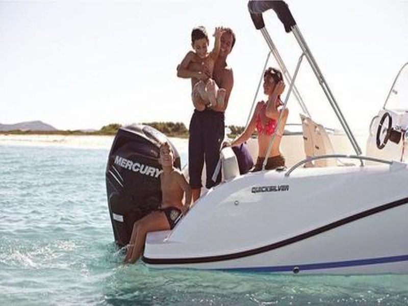 Quicksilver 675 | Active Open