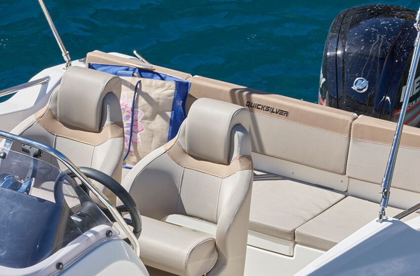 Quicksilver 555 | Astreo