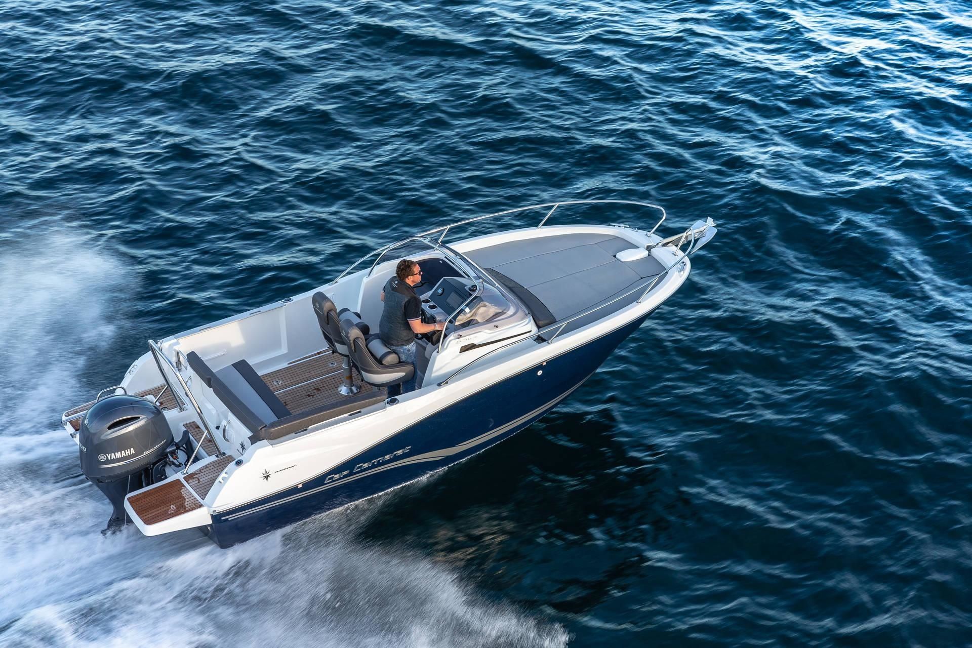 Jeanneau Cap Camarat 6.5 | Remolona