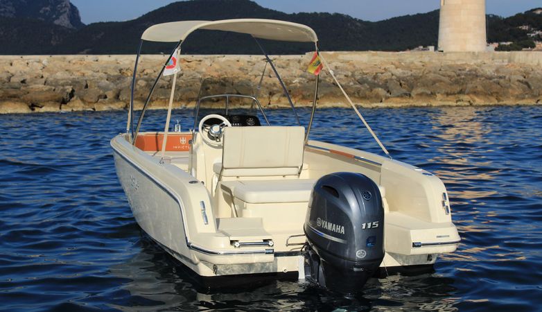 Invictus 190 FX | Invictus