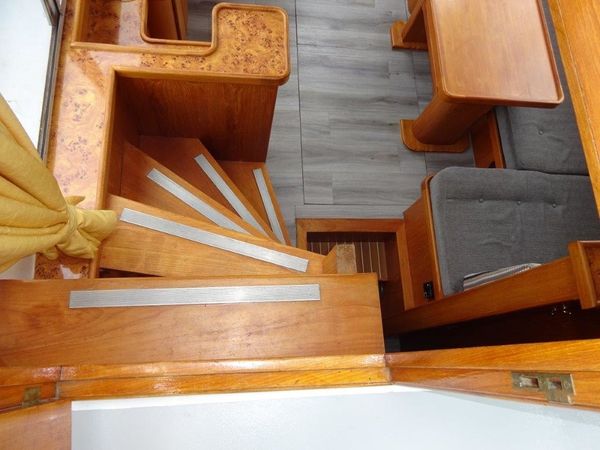 Mistral 1150 | Senna Elite