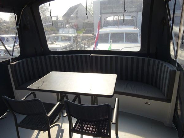 Valkkruiser 1300 | Liona Elite