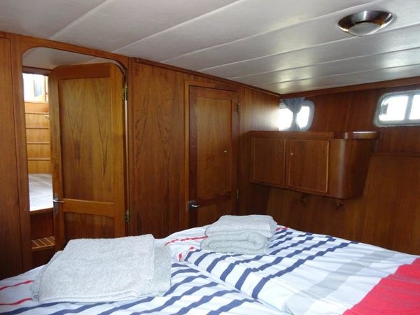 Valkkruiser 1300 | Liona Elite