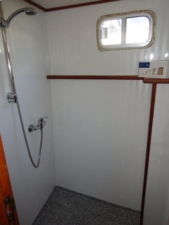 Valkkruiser 1300 | Liona Elite