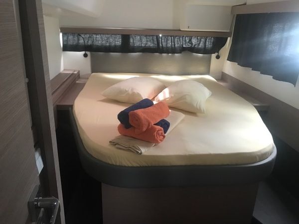 Fountaine Pajot Lucia 40 | Aeris