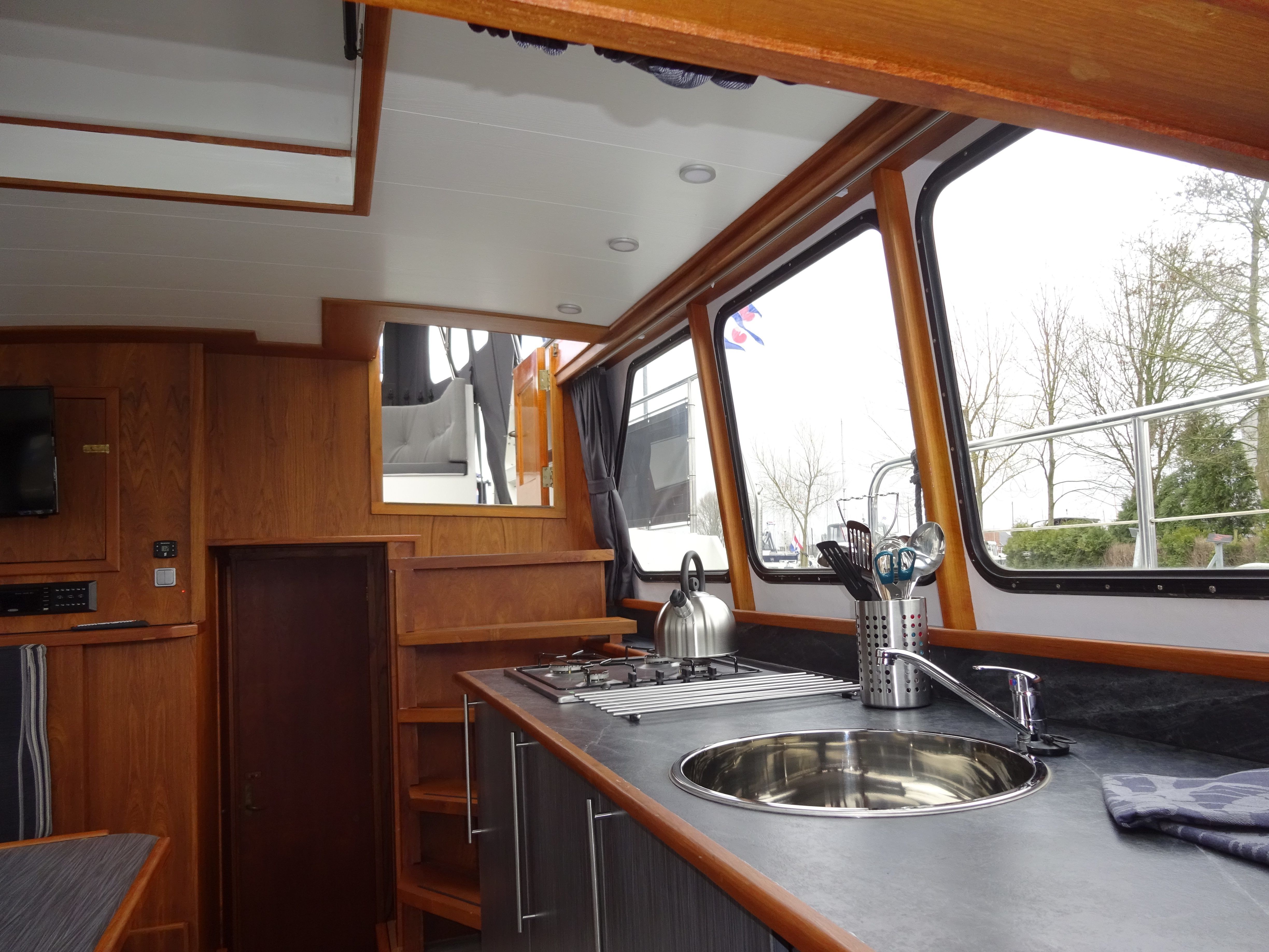 Valkkruiser Content 1270 | Lauryn Elite