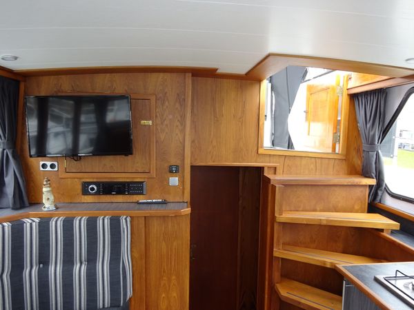 Valkkruiser Content 1270 | Lauryn Elite