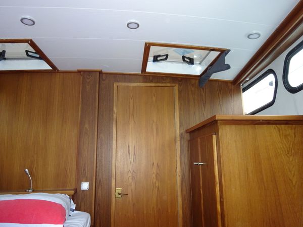 Valkkruiser Content 1270 | Lauryn Elite