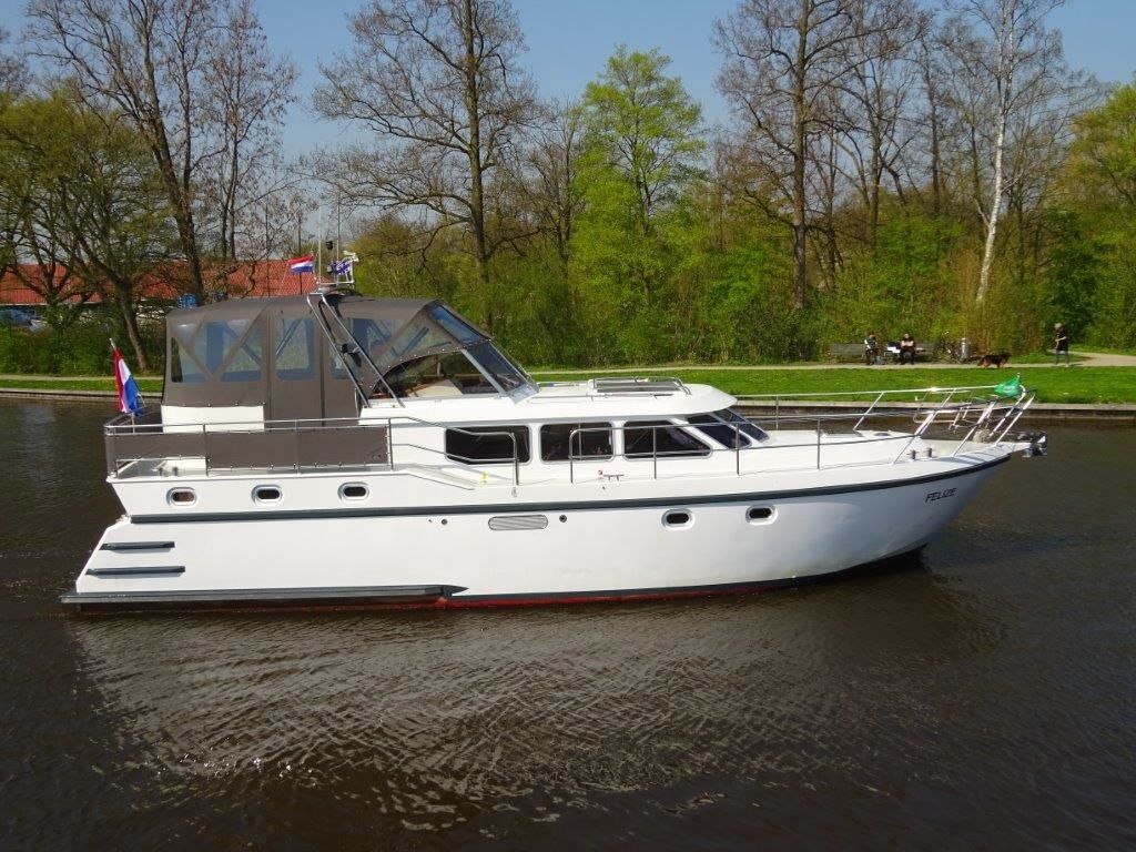 Turfskipper 1250 | Felize Elite