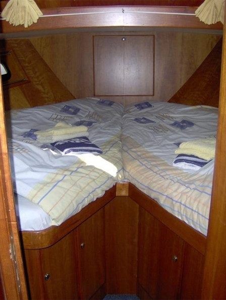 Valkkruiser 1380 | Insulinde Elite