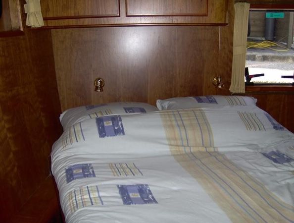 Valkkruiser 1380 | Insulinde Elite