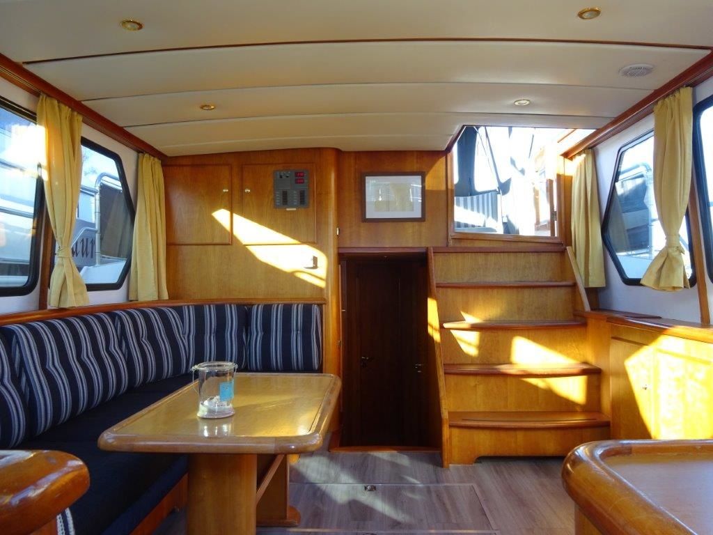 Valkkruiser 1380 | Insulinde Elite