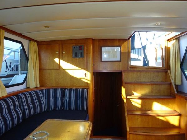 Valkkruiser 1380 | Insulinde Elite