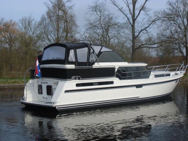 Valkkruiser 1380 | Insulinde Elite