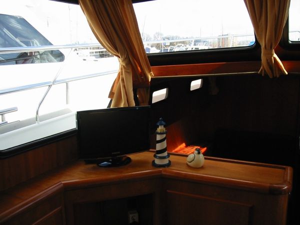 Valkkruiser 1380 | Insulinde Elite