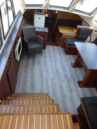 Mistral 1350 | Victus