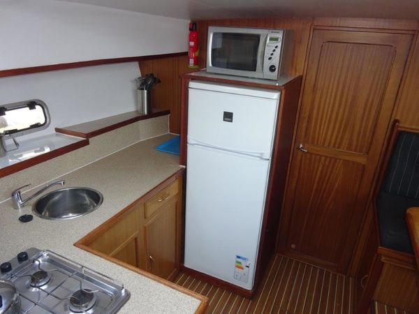 Mistral 1350 | Victus