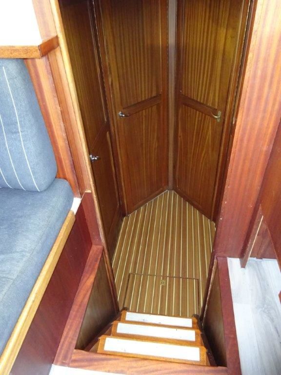 Mistral 1350 | Victus