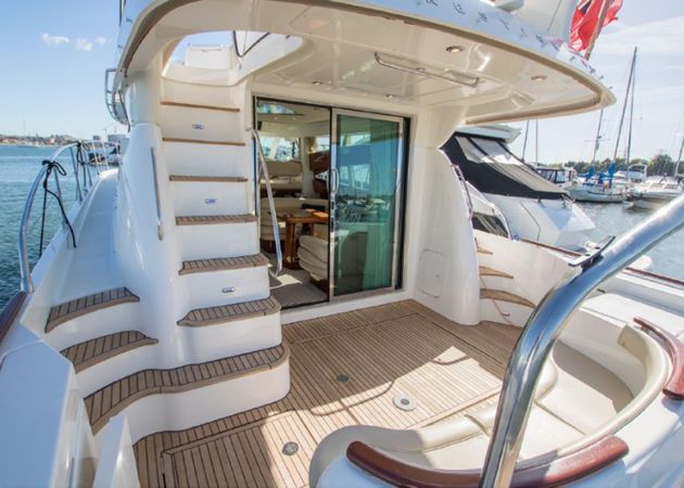 Prestige 460 Fly | Lady Fortuna