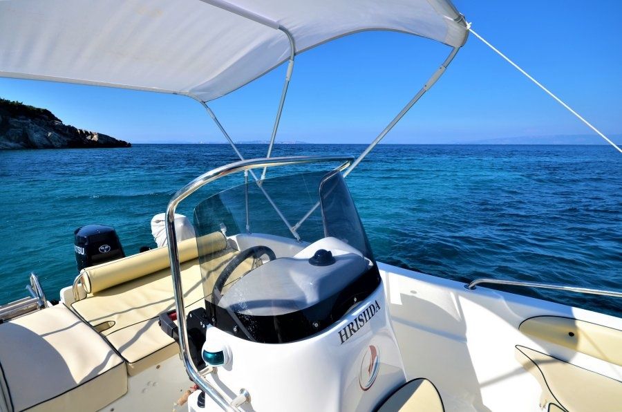 Trimarchi 53S | Chrisiida