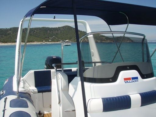 Valiant 750 | Mojo Uno