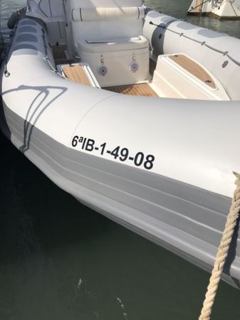 Valiant 750 | Mojo Uno