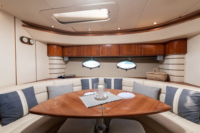 Princess V55 | Annita