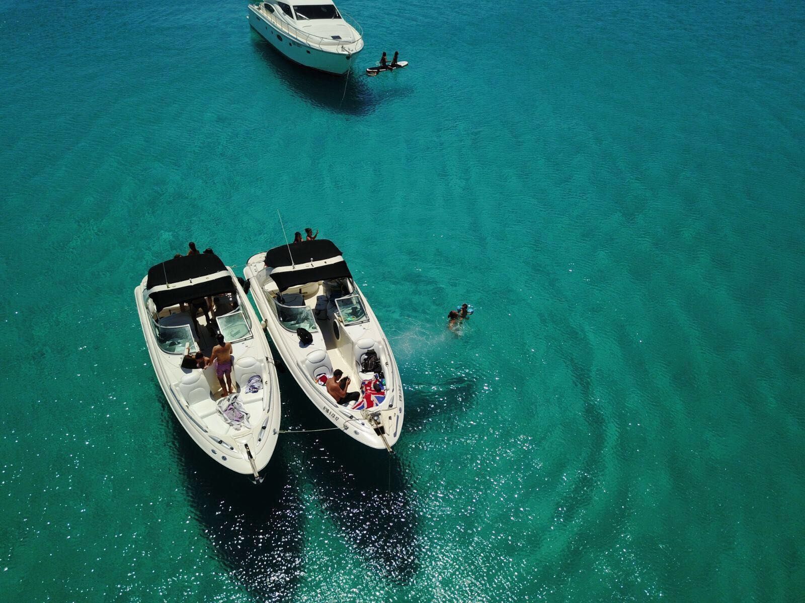 Monterey 298 | Karibu