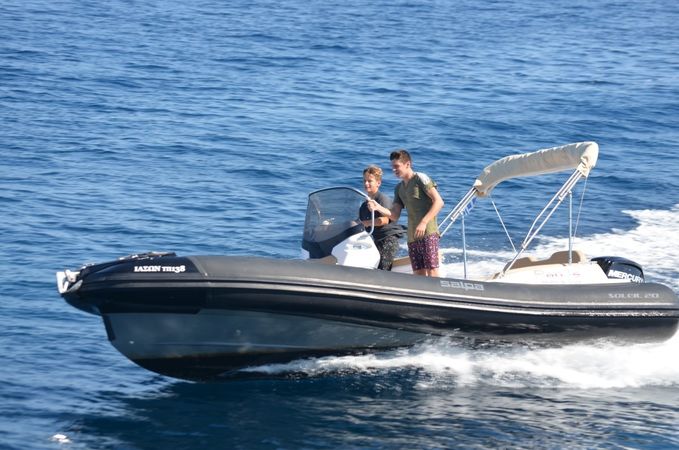 Salpa Soleil 21 | Iason