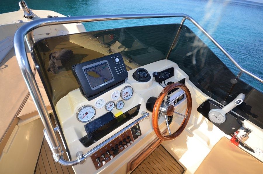 Solemar B22 | Narkissos