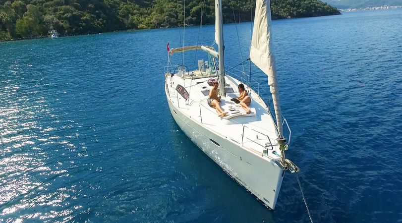 Beneteau Oceanis 43 | Rhapsody