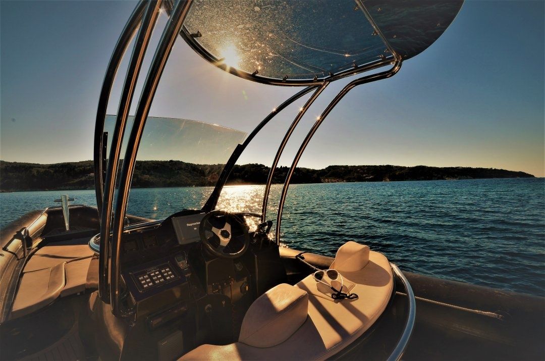 Sea Water Smeralda 300 | Esmeralda