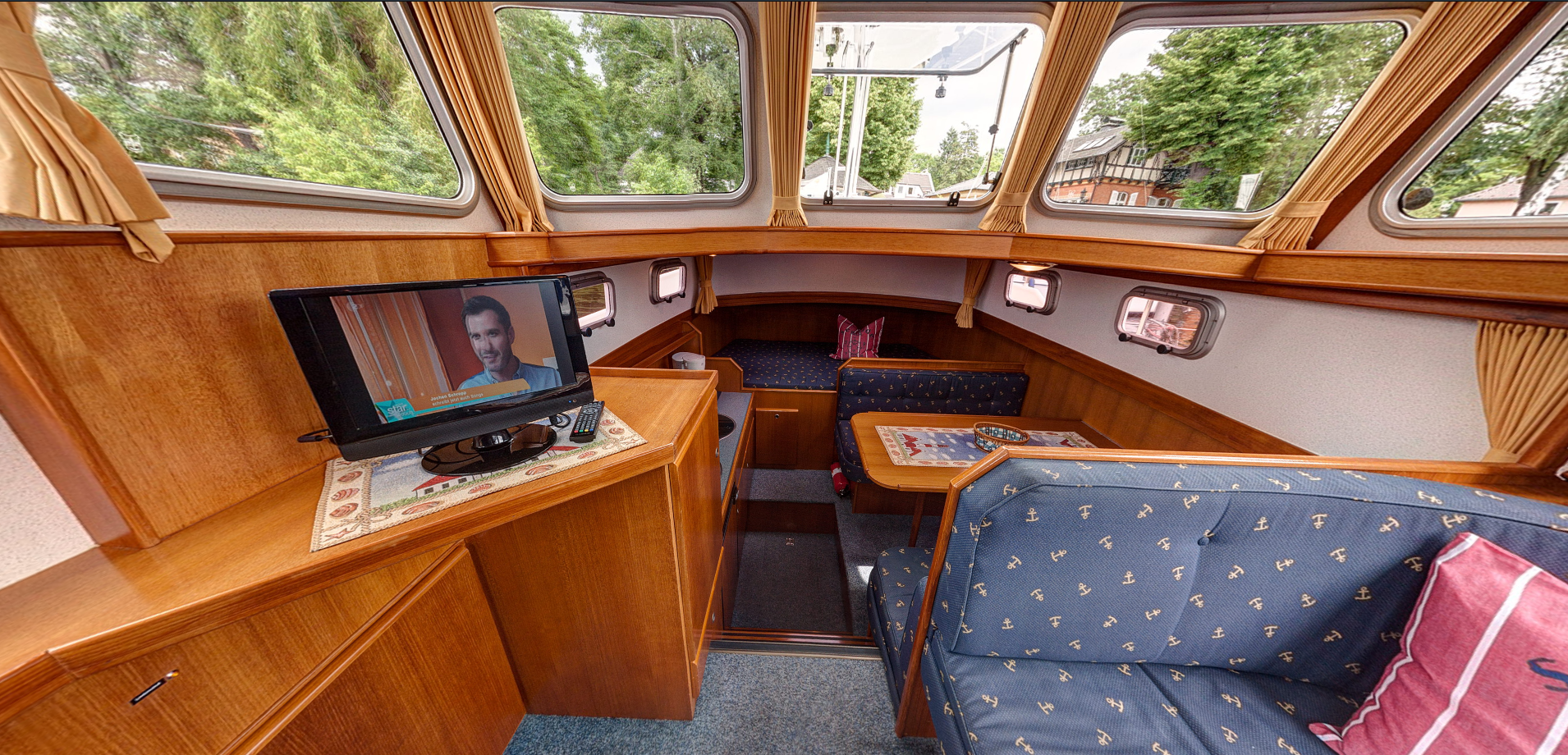 Pedro Marin 30 | Alexa