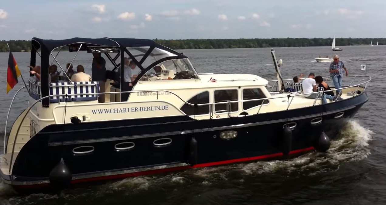 Babro Newline 42 | Antonia