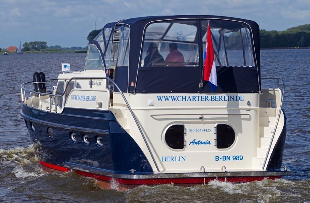 Babro Newline 42 | Antonia