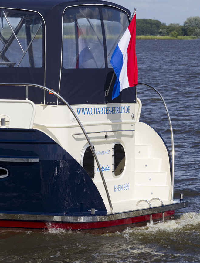 Babro Newline 42 | Antonia