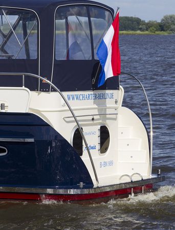 Babro Newline 42 | Antonia