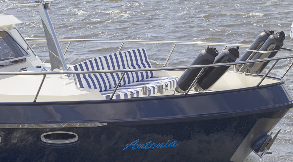 Babro Newline 42 | Antonia