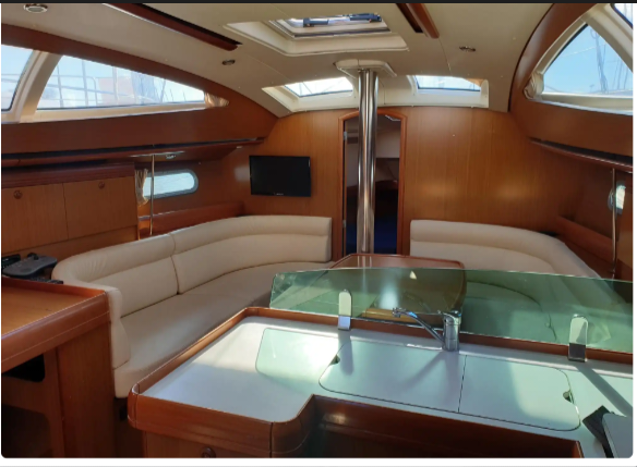 Jeanneau Sun Odyssey 39 | Afroditi