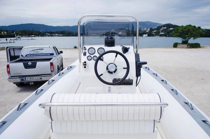 Oceanic Beluga | Kosta 3