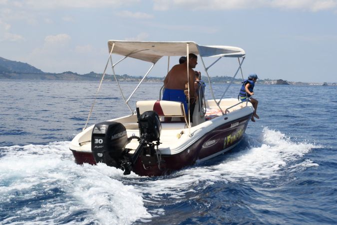 Poseidon Blue Water 4.8 | Blue Water 30